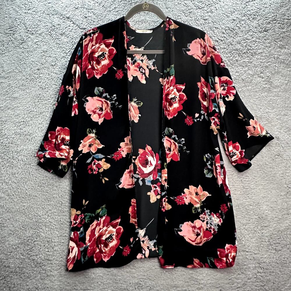 Le Lis One Size Floral Kimono‎ Cover Up Open Front Flowy Romantic Feminine
